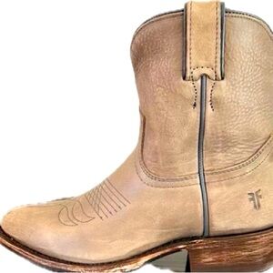 Frye Billy Short Boot